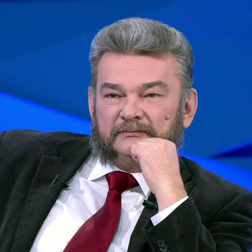 Из века в век перелетая: авиаэксперт Вадим Лукашевич рассказал о перспективах авиапрома