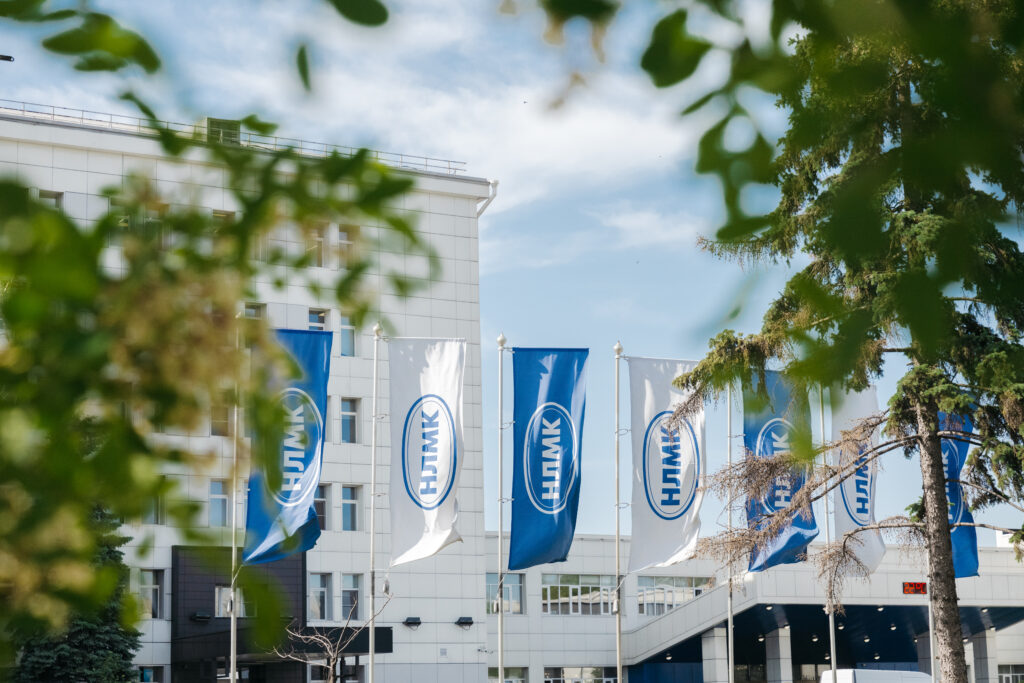 НЛМК внедрил автоматизированные комплексы мониторинга эмиссии