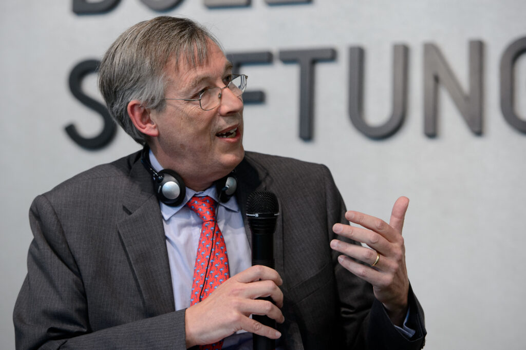 Франсуа Эйсбур: «Именно Иран задает темп войны»