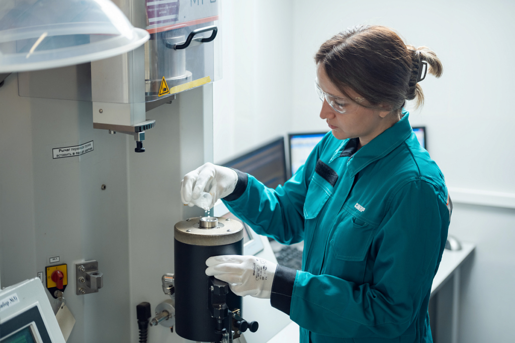 Высокопрочные суперконструкционные полимеры ПФА скоро заменят металлы