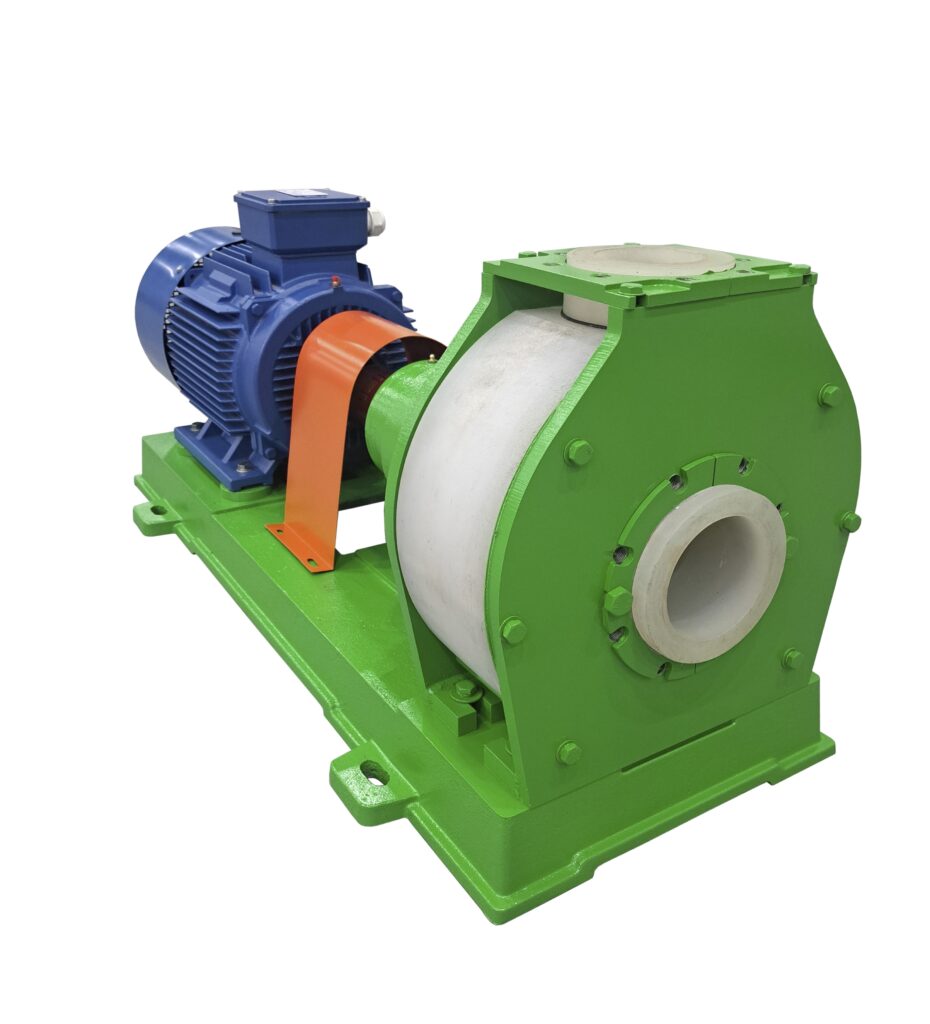 Применение фторопласта в насосах: от  металла — к материалу «под среду»