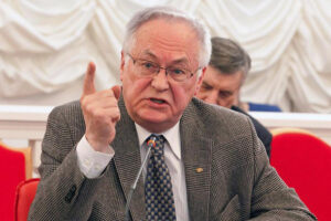 «Я искренне считаю, что мы в беде»: что сказал академик Роберт Нигматуллин на заседании МЭФ