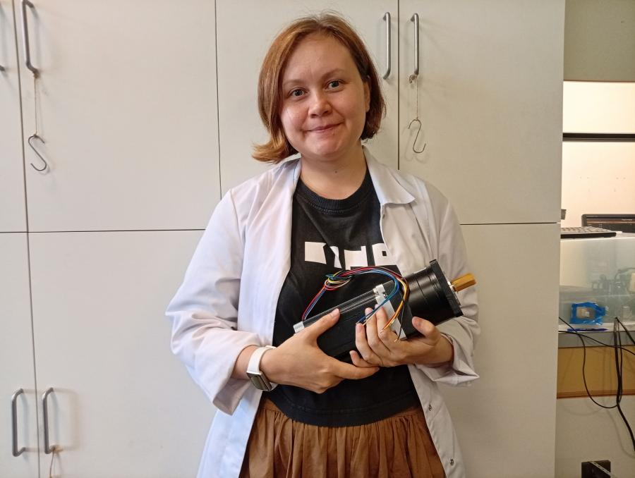 «Полкан»: друг сапера не лает, не кусает, а улавливает запахи и собирает микропробы опасных химических веществ на подозрительных объектах