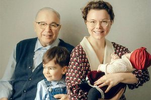 Деторождение в 90 лет: как нам еще улучшить демографию и не сойти с ума